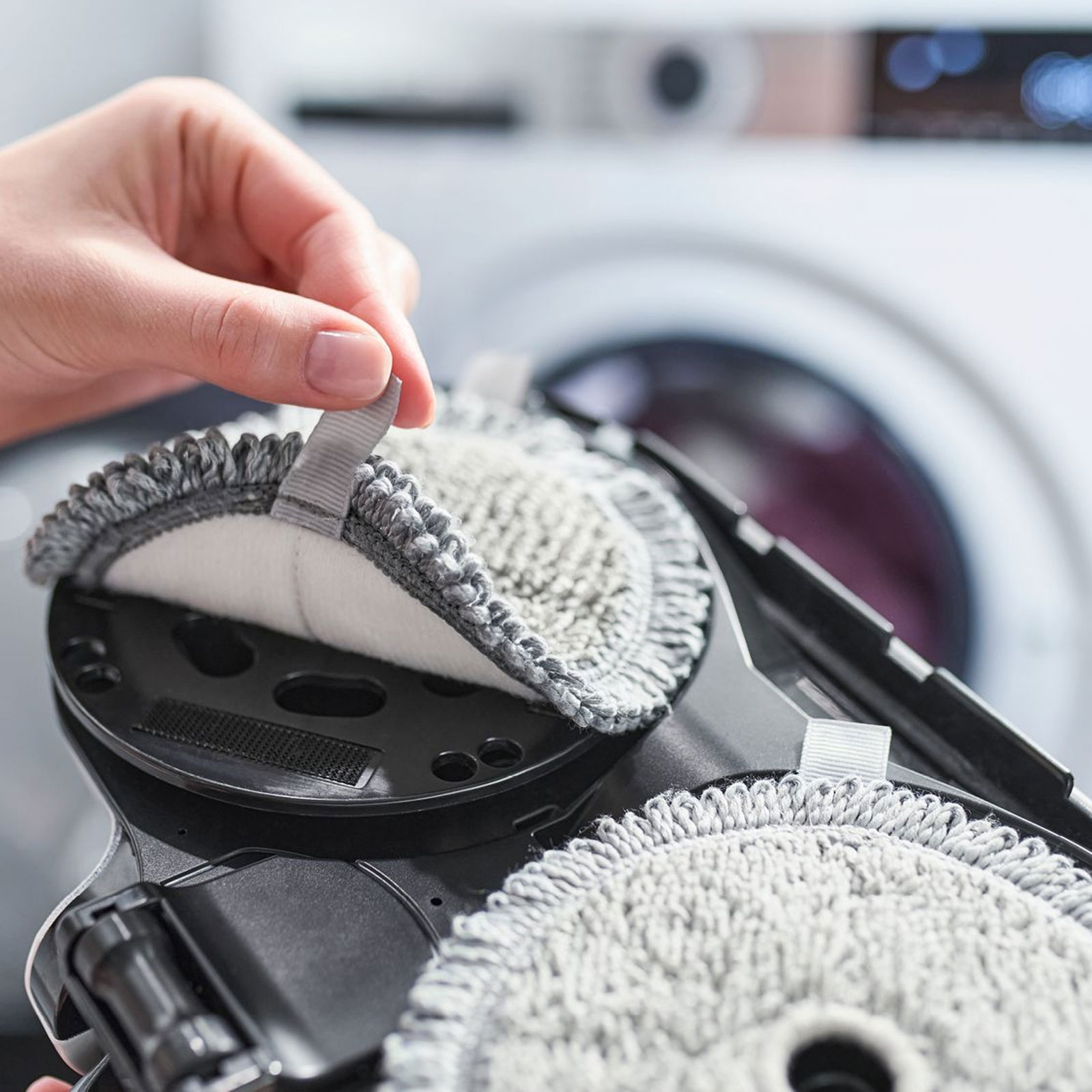 Bosch BSS712XHYG Unlimited 7 ProHygienic Aqua Akku-Staubsauger  Bosch BSS712XHYG Unlimited 7 ProHygienic Aqua Akku-Staubsauger