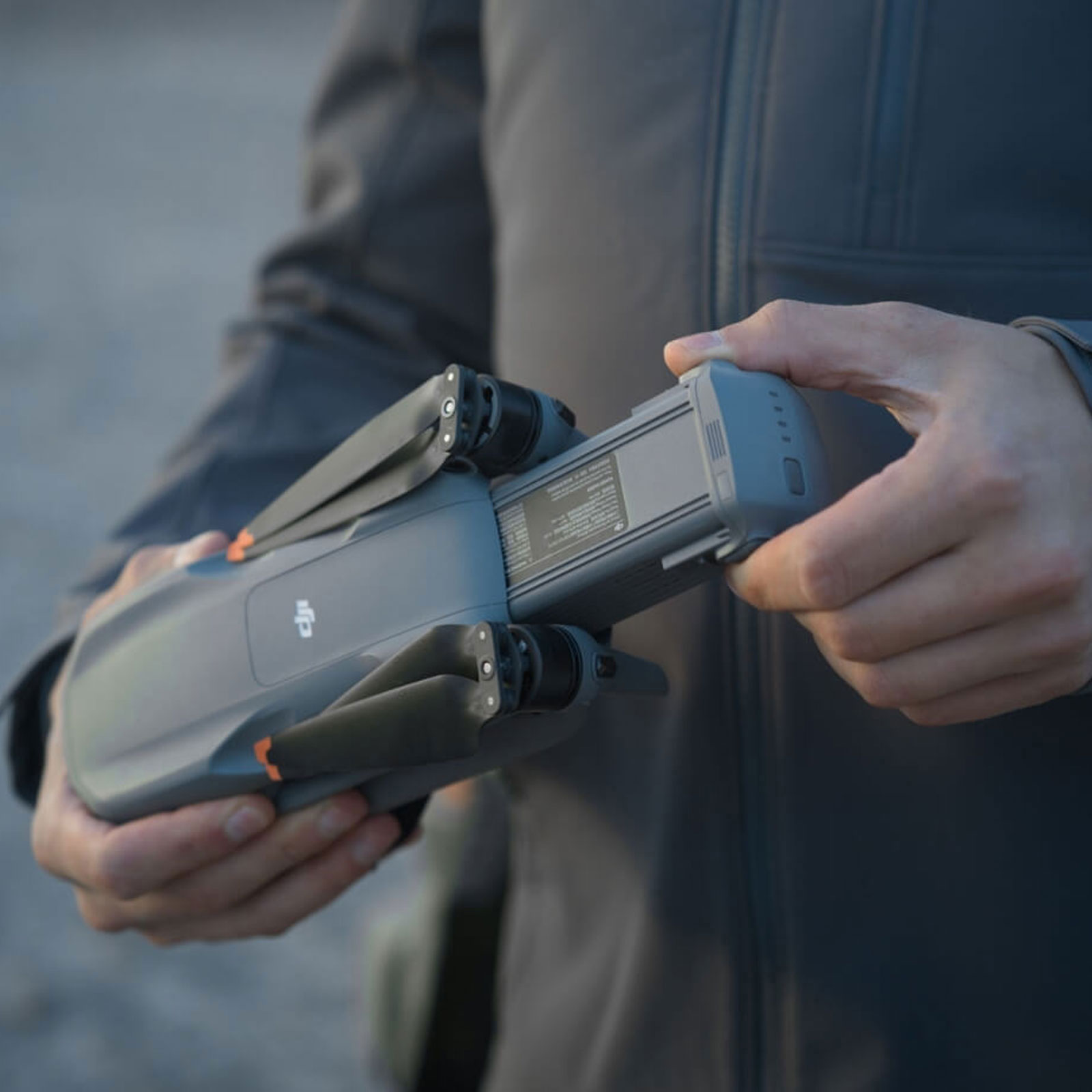 dji Air 3S Fly More Combo Drohne mit Kamera und RC 2 Fernsteuerung